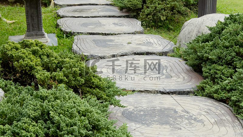 假山喷泉，如何保养才能历久弥新？**